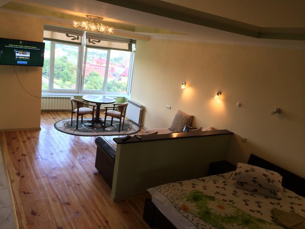 Apartments In The Center トラスコヴェッツ 部屋 写真