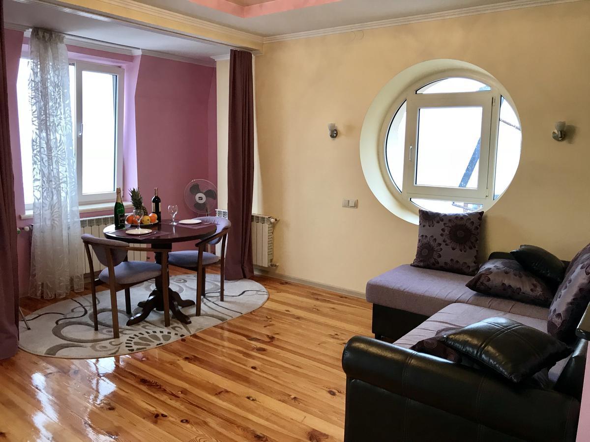 Apartments In The Center トラスコヴェッツ エクステリア 写真